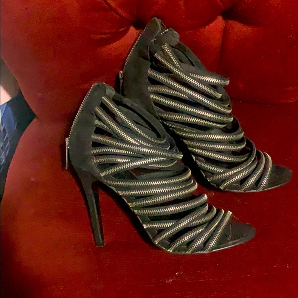 Unique black heels